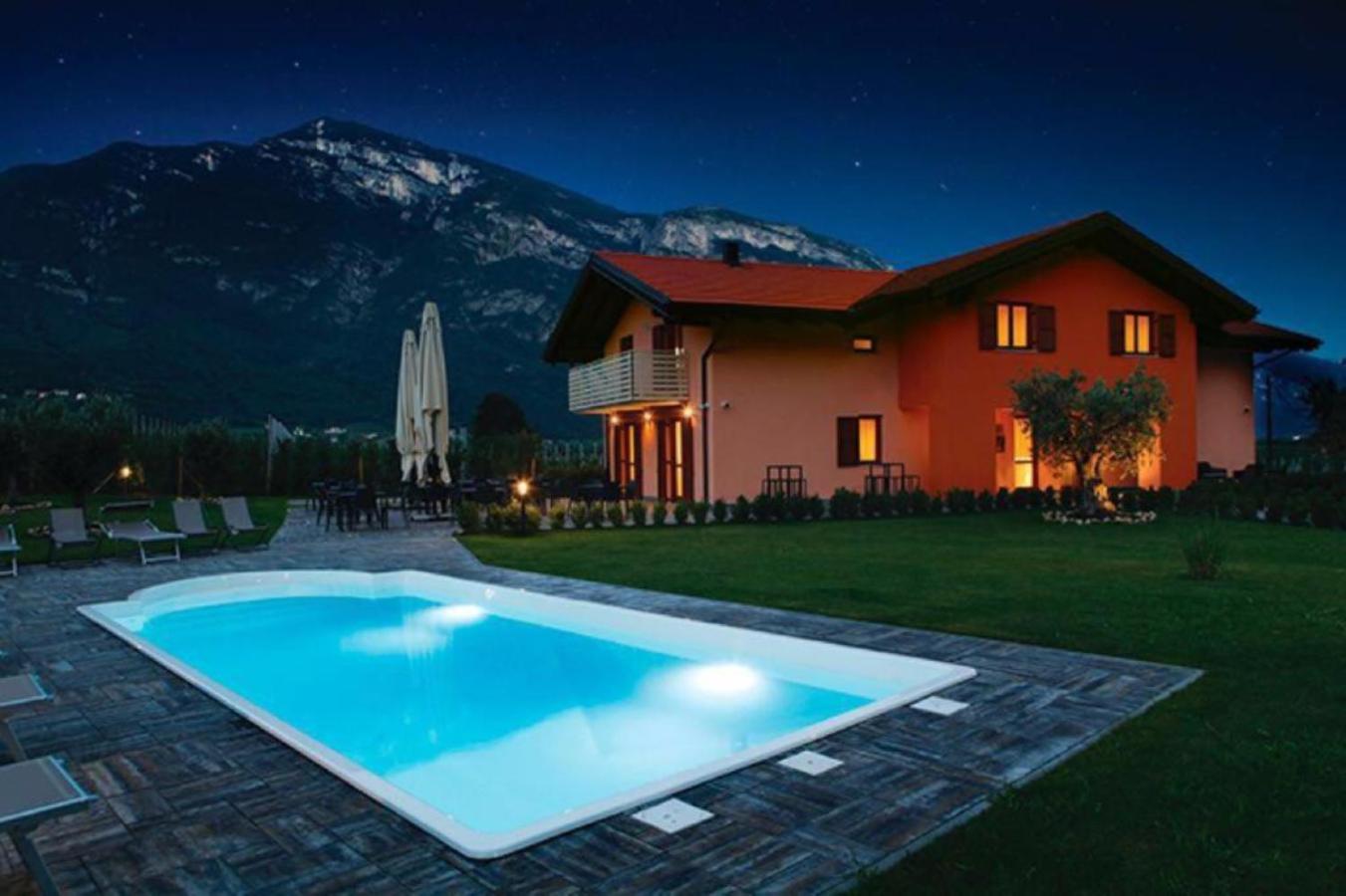 Agriturismo Maso Miri เตรนโต ภายนอก รูปภาพ