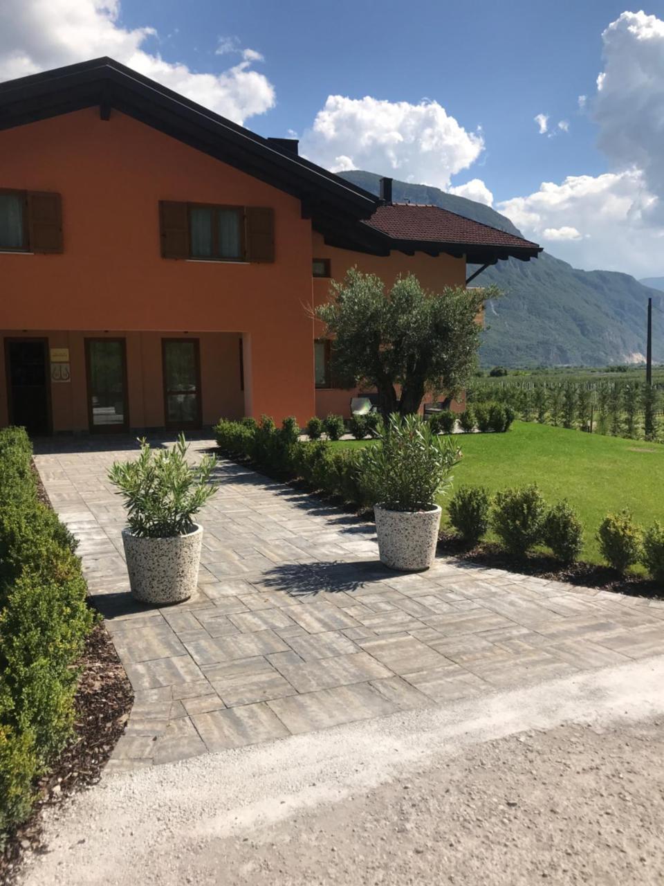 Agriturismo Maso Miri เตรนโต ภายนอก รูปภาพ
